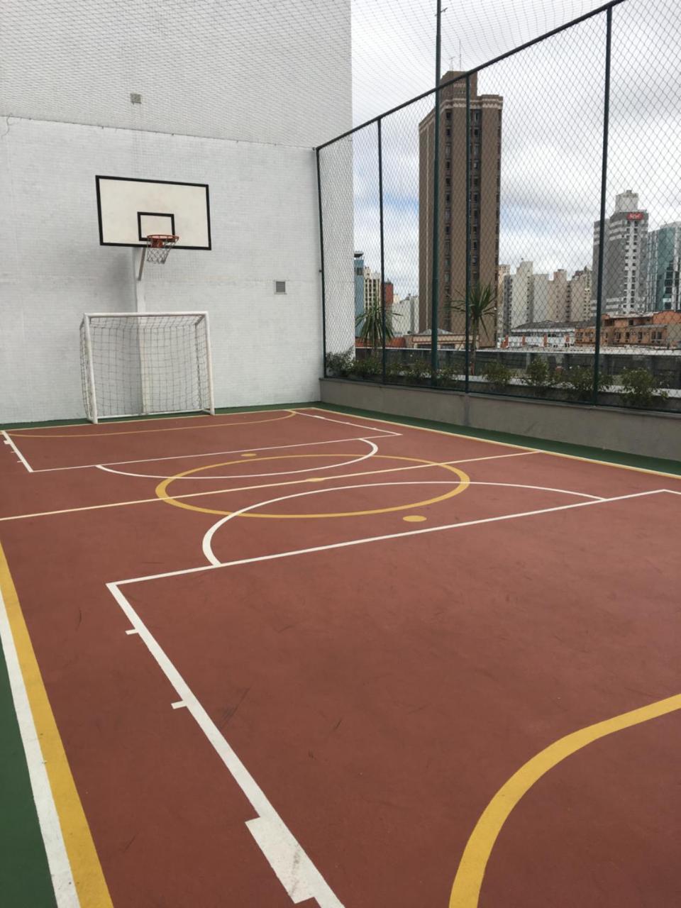 Estudio Moderno Com Linda Vista Para A Serra Curitiba Eksteriør bilde
